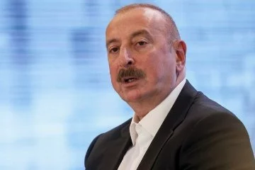Aliyev'den Macron'a uyarı