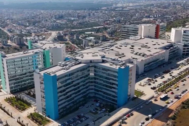 Antalya Şehir Hastanesi yarın açılıyor