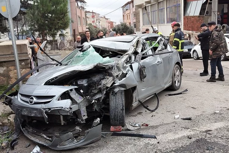 Bursa'da acı son! Otomobilin çarptığı kadın...