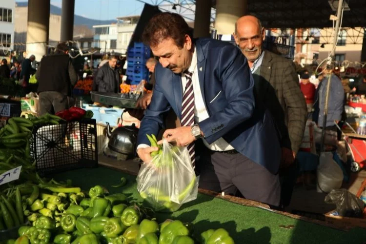 Bursa'da bağımsız belediye başkan adayı Şefikoğlu'na yoğun ilgi!