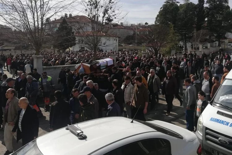Bursa'daki maden göçüğünde hayatını kaybeden işçi toprağa verildi