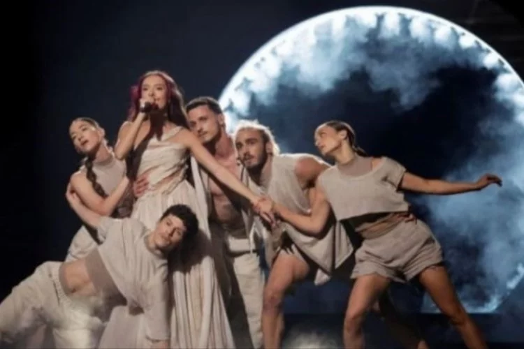 İsrail, Eurovision'da finale kaldı
