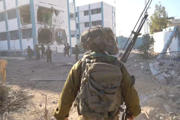 İsrail, Gazze Şeridi'nin kuzeyinde yardım konvoyunu hedef aldı!