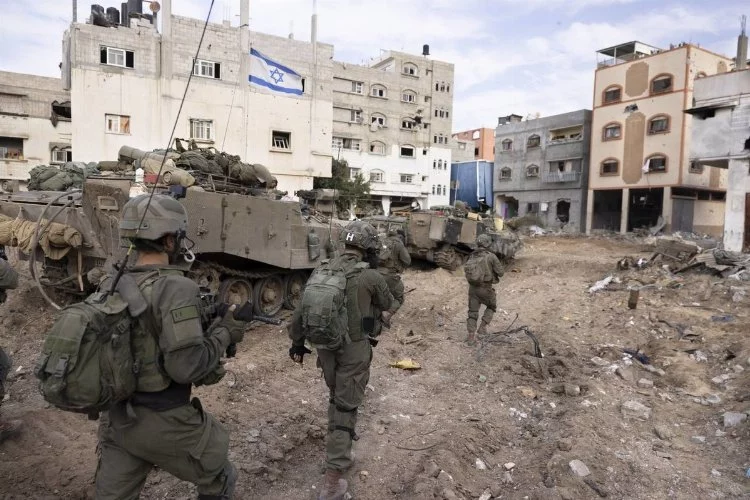 İsrail medyasına göre yüzlerce İsrail askeri "dost ateşiyle" yaralandı!