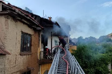 Malatya’da korkutan yangın: 2 kişi dumandan etkilendi
