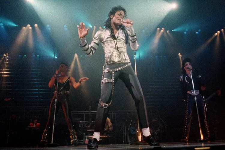 Michael Jackson'ın kataloğunun yarısı yaklaşık 600 milyon dolara satıldı