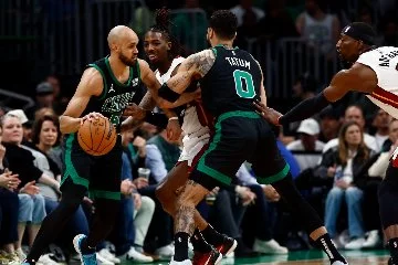 NBA’de Celtics, Heat’i eleyerek yarı finale yükseldi