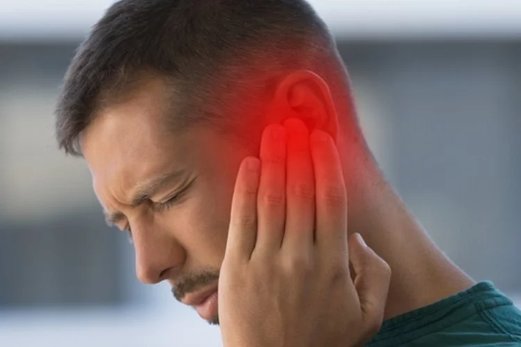 Orta kulak iltihabı dikkat: İşitme kaybına yol açabilir!