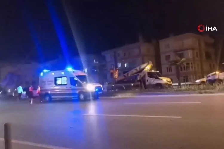 Bursa'da trafik kazası: Metrelerce sürüklendi