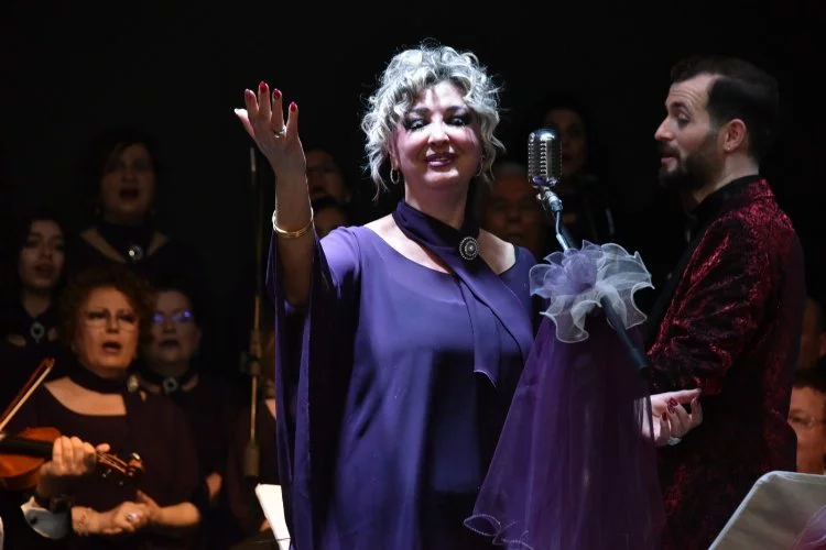 Türk Sanat Müziği Korosu’ndan muhteşem konser